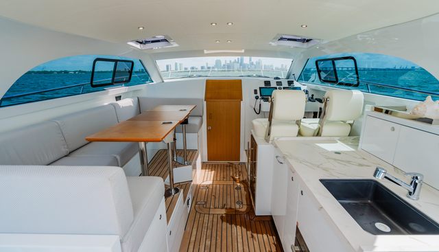 MOJO yacht for sale 13