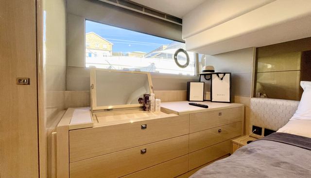 noname yacht for sale 110