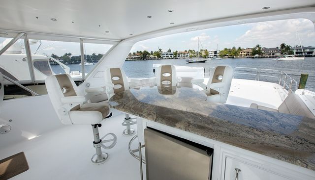 KRISTIN LEE yacht for sale 3