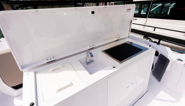 RELM 1 yacht for sale 28