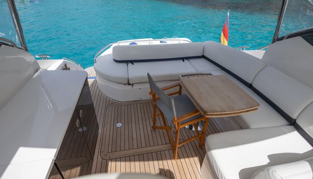 Lady IXNA yacht for sale 15