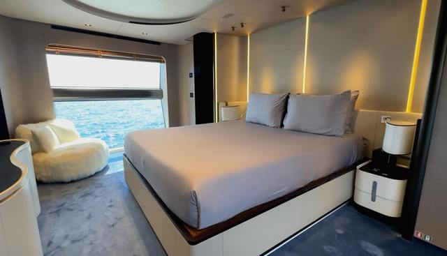 CHILLIN' yacht for sale 12