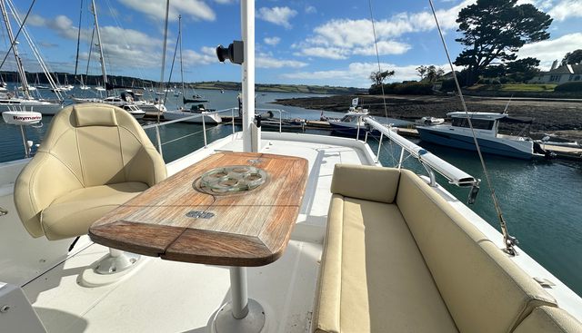 noname yacht for sale 25