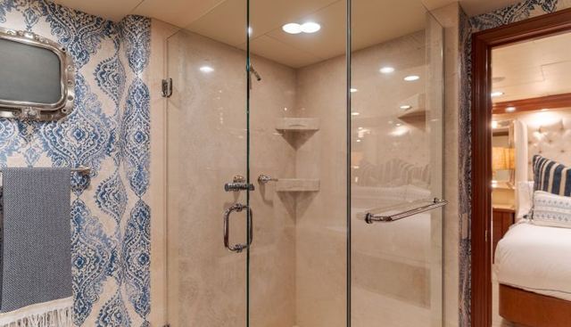 Huracan yacht for sale 85