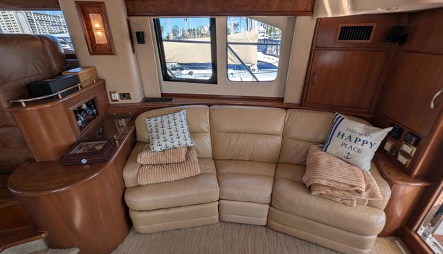 Lone Star yacht for sale 38