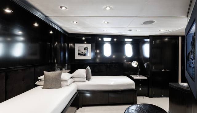 CARPE DIEM yacht for sale 28
