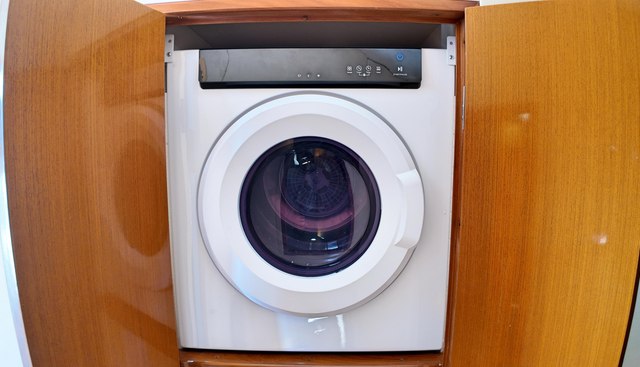 noname yacht for sale 33