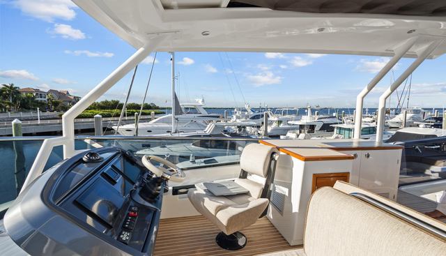 Osiris yacht for sale 25