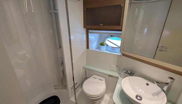 noname yacht for sale 64