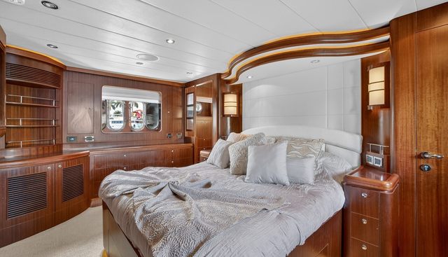 ARLENE yacht for sale 24