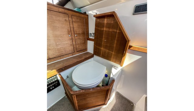 DREAMTIME II yacht for sale 33