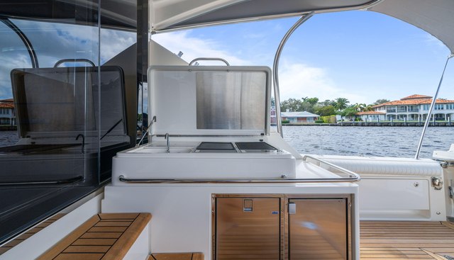 SAPPHIRE yacht for sale 29