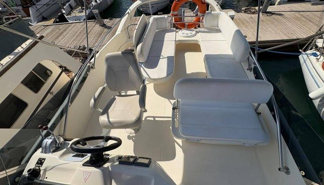 noname yacht for sale 10
