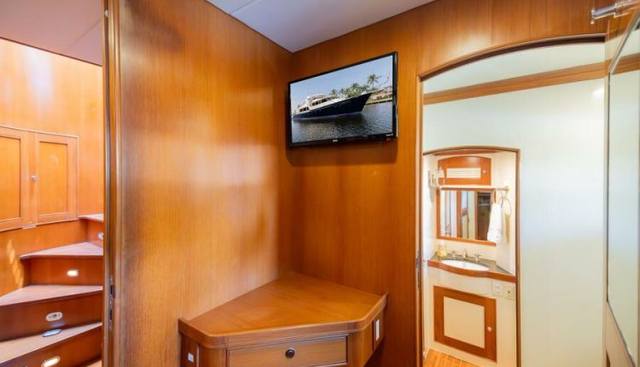 THE GARLIC yacht for sale 27