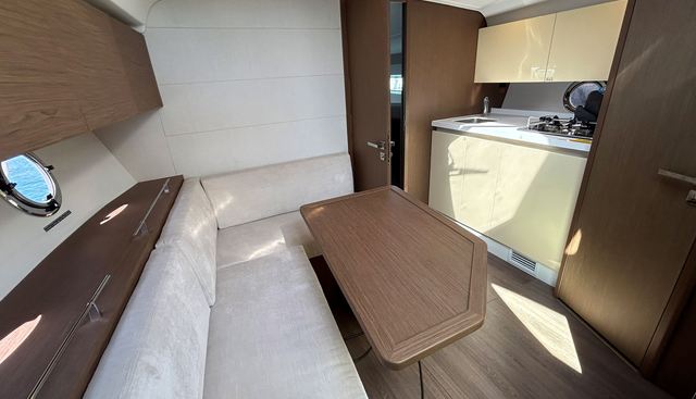 O DE MER yacht for sale 18