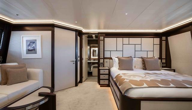 AURA yacht for sale 7