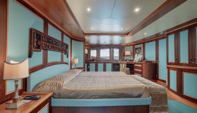 New Master  yacht for sale 13