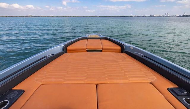 Bella yacht for sale 43