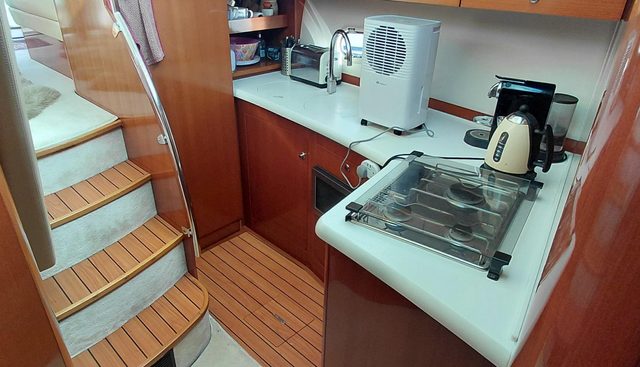 Dignity yacht for sale 18