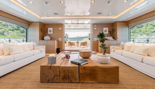 ZIA yacht for sale 19