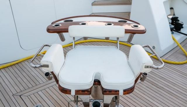 Snowbored yacht for sale 34