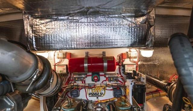 Ruckus yacht for sale 37