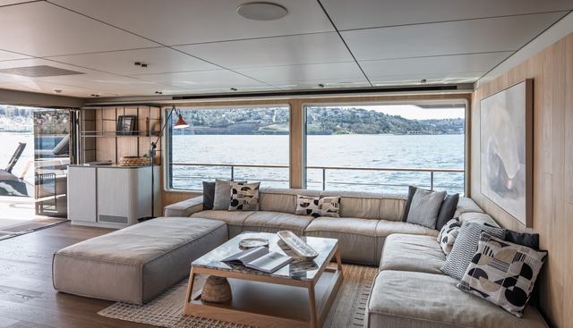 NUMARINE 30XP#3 yacht for sale 9