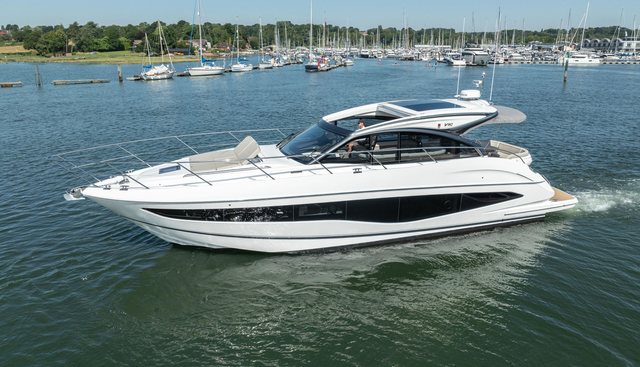 3 CABIN DECK VERSION yacht for sale 9