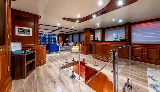 Pour Another yacht for sale 9