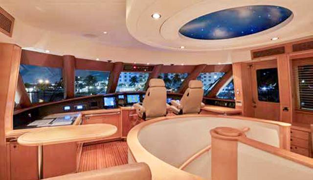 FAVOR yacht for sale 14