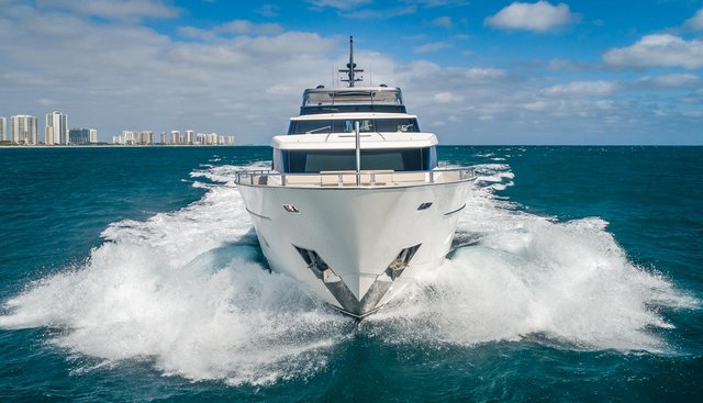 XWAVE yacht for sale 3