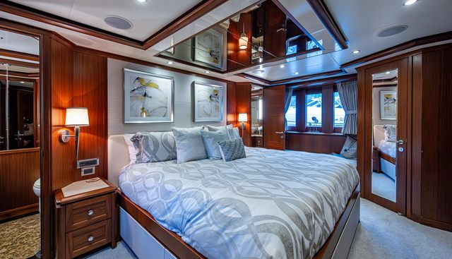 UNCORKED yacht for sale 32
