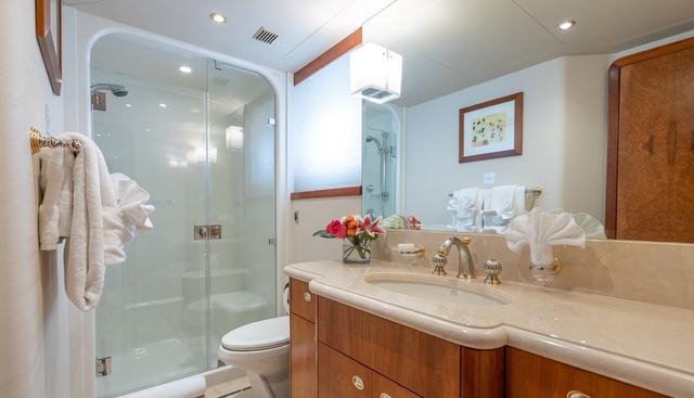 AVALINA yacht for sale 30