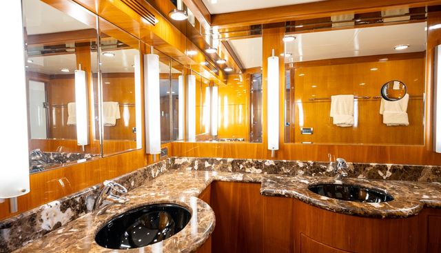 MEMORY BANK yacht for sale 80