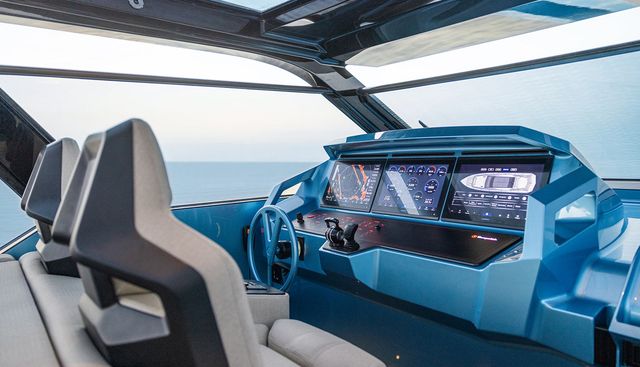 CHAPTER 3 yacht for sale 14