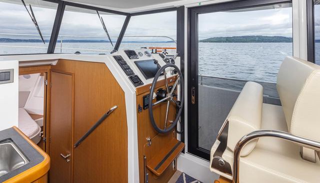 Cheers yacht for sale 33