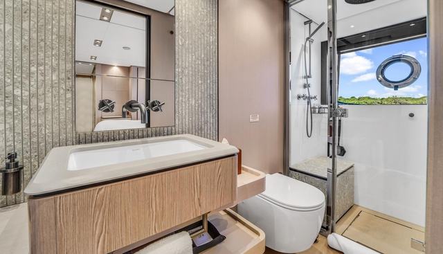 AURORA yacht for sale 38