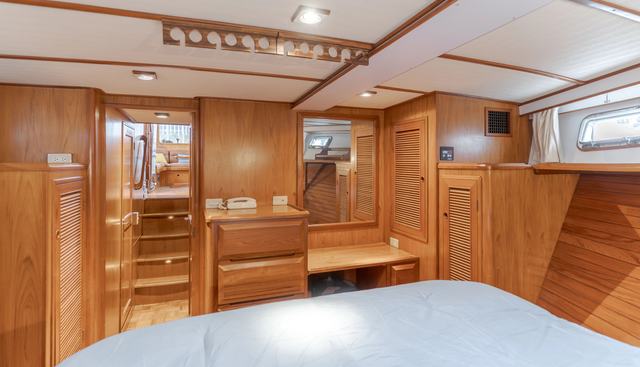 Magoo yacht for sale 12