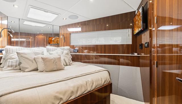 Tropical Dreamer yacht for sale 60