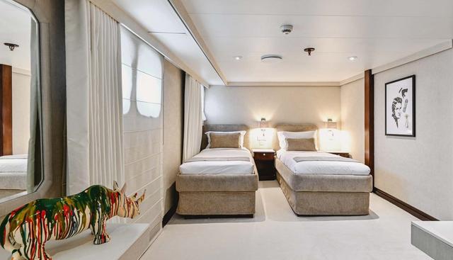 CHAKRA yacht for sale 32