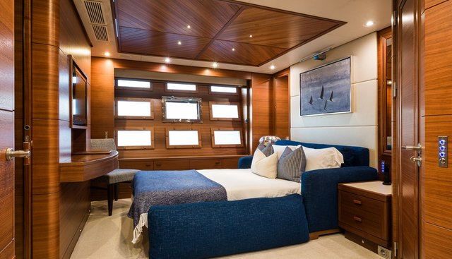 BALISTA yacht for sale 25