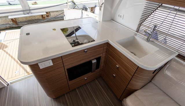 noname yacht for sale 14