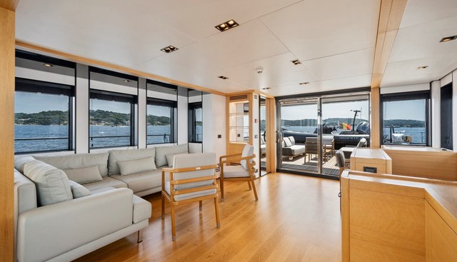 Ice yacht for sale 30