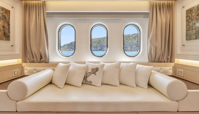Vanadis yacht for sale 25