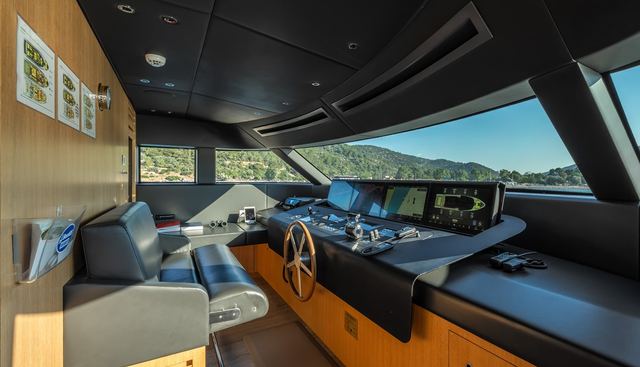 Aisha yacht for sale 52