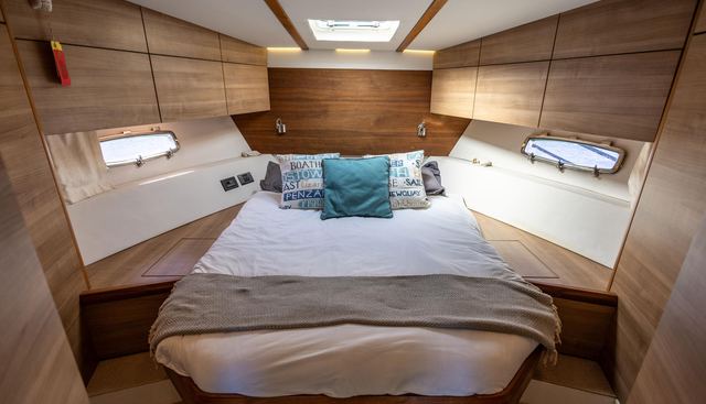 noname yacht for sale 4
