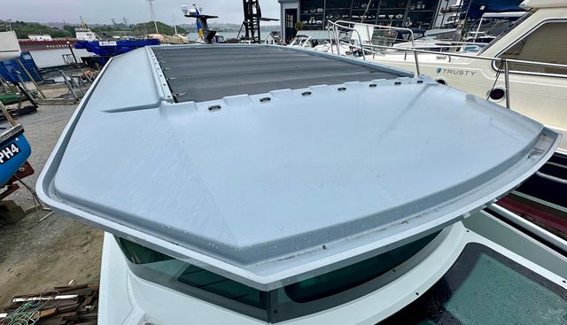 GEE WHIZZ yacht for sale 15