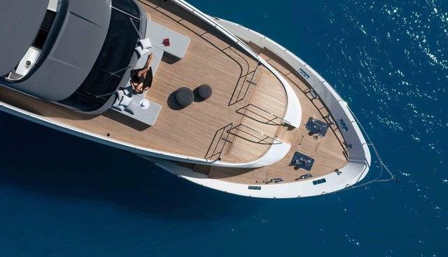 FOUR JOYS yacht for sale 2