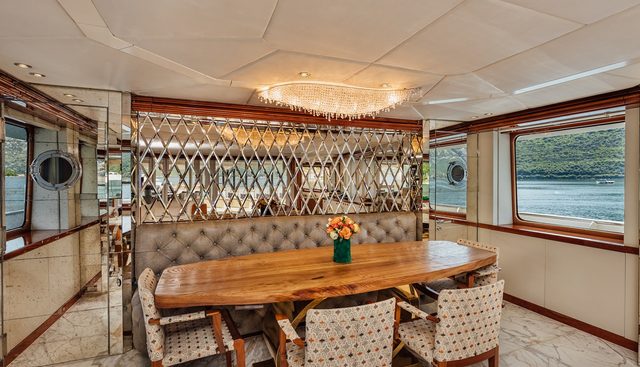 ZULU yacht for sale 8