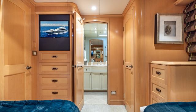 Bad Company yacht for sale 38
